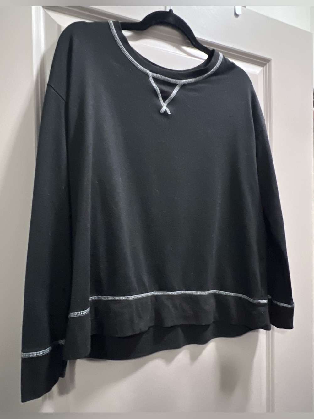 Jenni black pajama top size xl